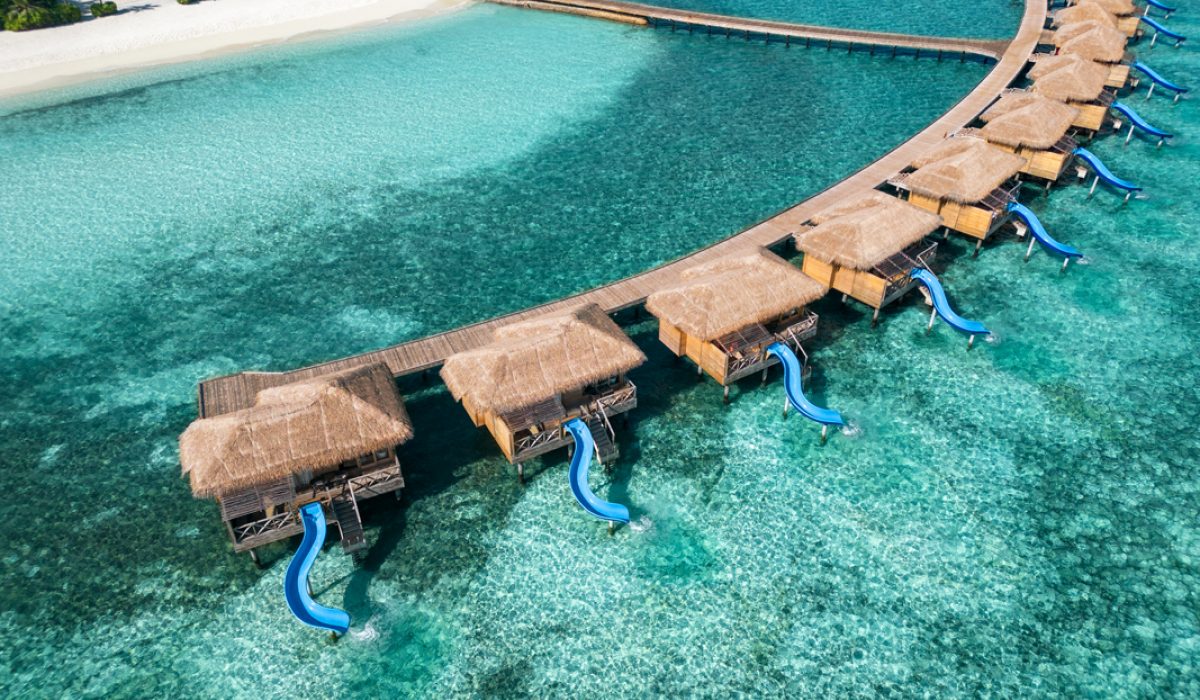 Aqua Suite with Slide